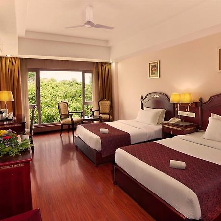 Mayur Aaditya Resort Дхарвад Екстер'єр фото